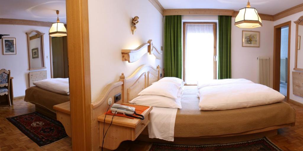 אורטיסיי Hotel Dolomiti Madonna חדר תמונה